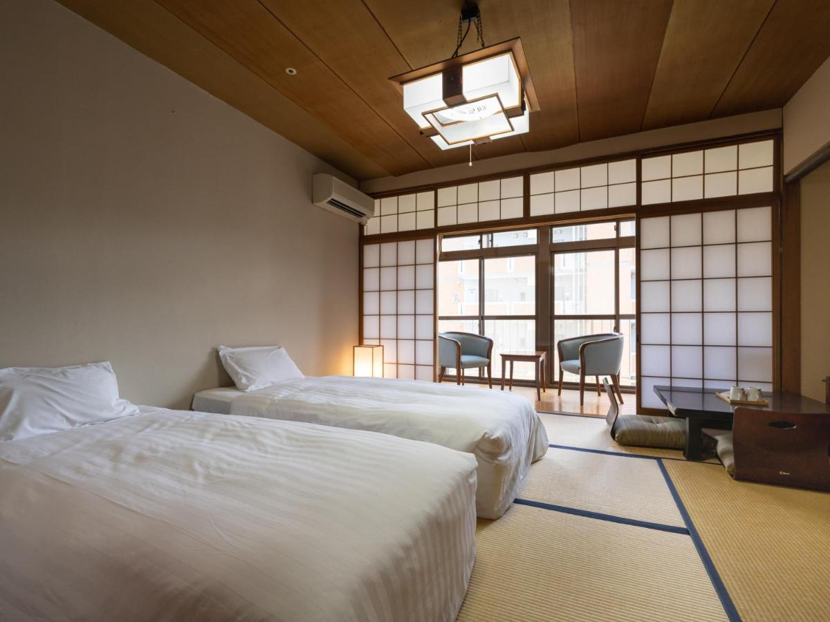 Hotel Flags Isahaya Nagasaki Buitenkant foto